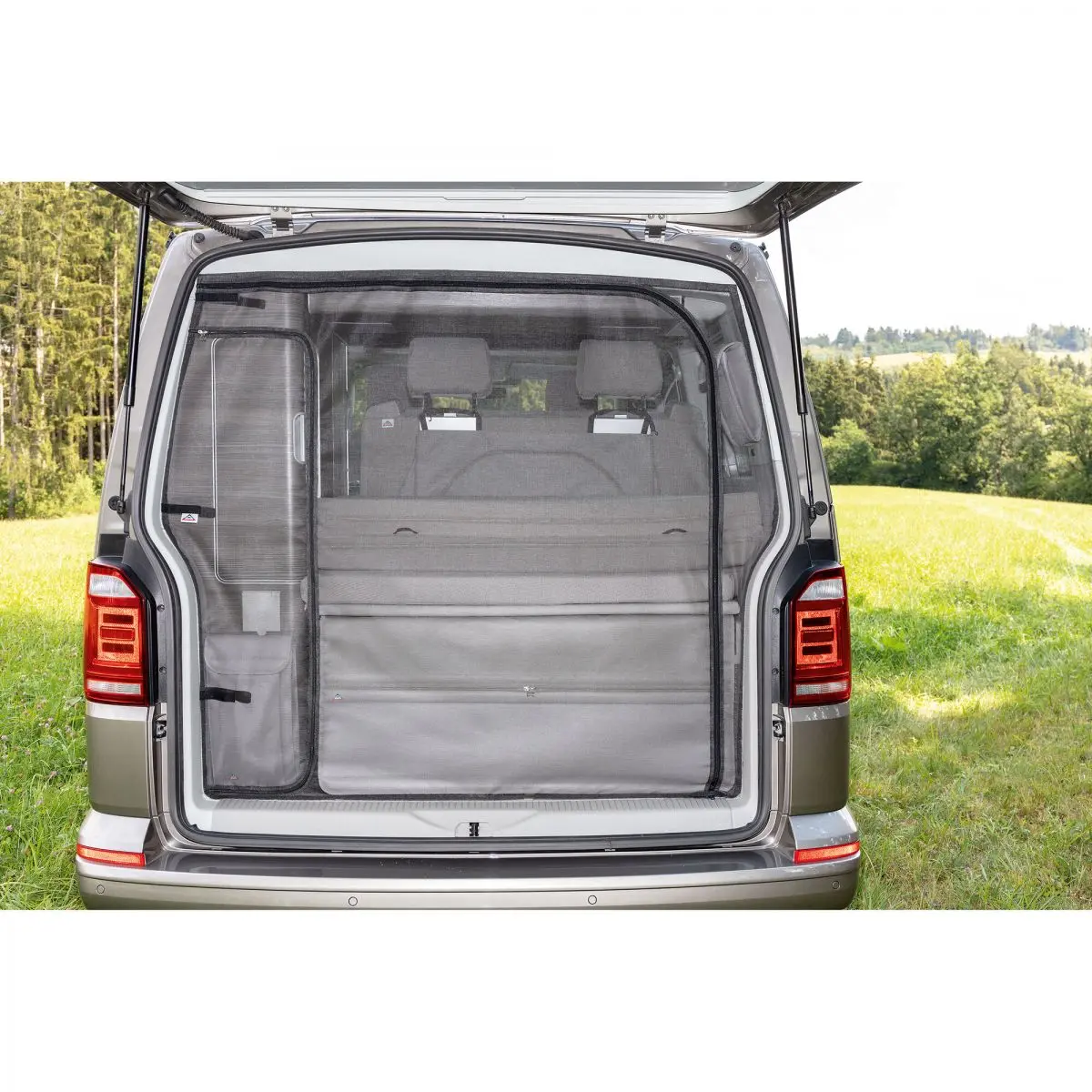 Plasa de tantari retractabila pe portiera din spate - VW T6/T5 (fara plaja)