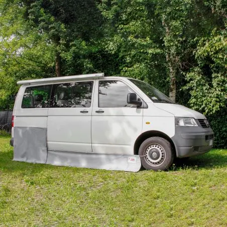 Škrabance na podlahe - VW T5/T6