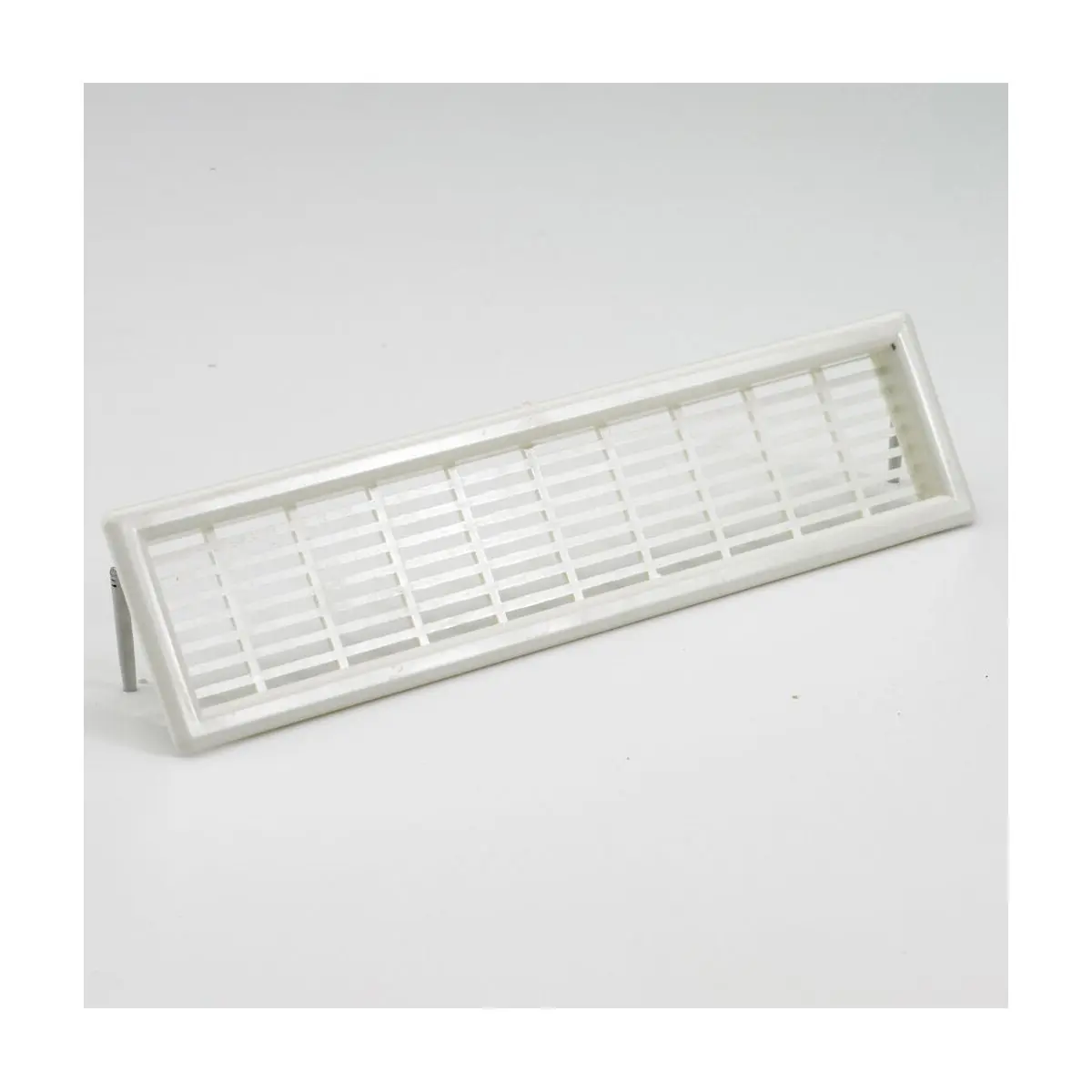 Bútorventilátor - 180 x 45 mm, fehér