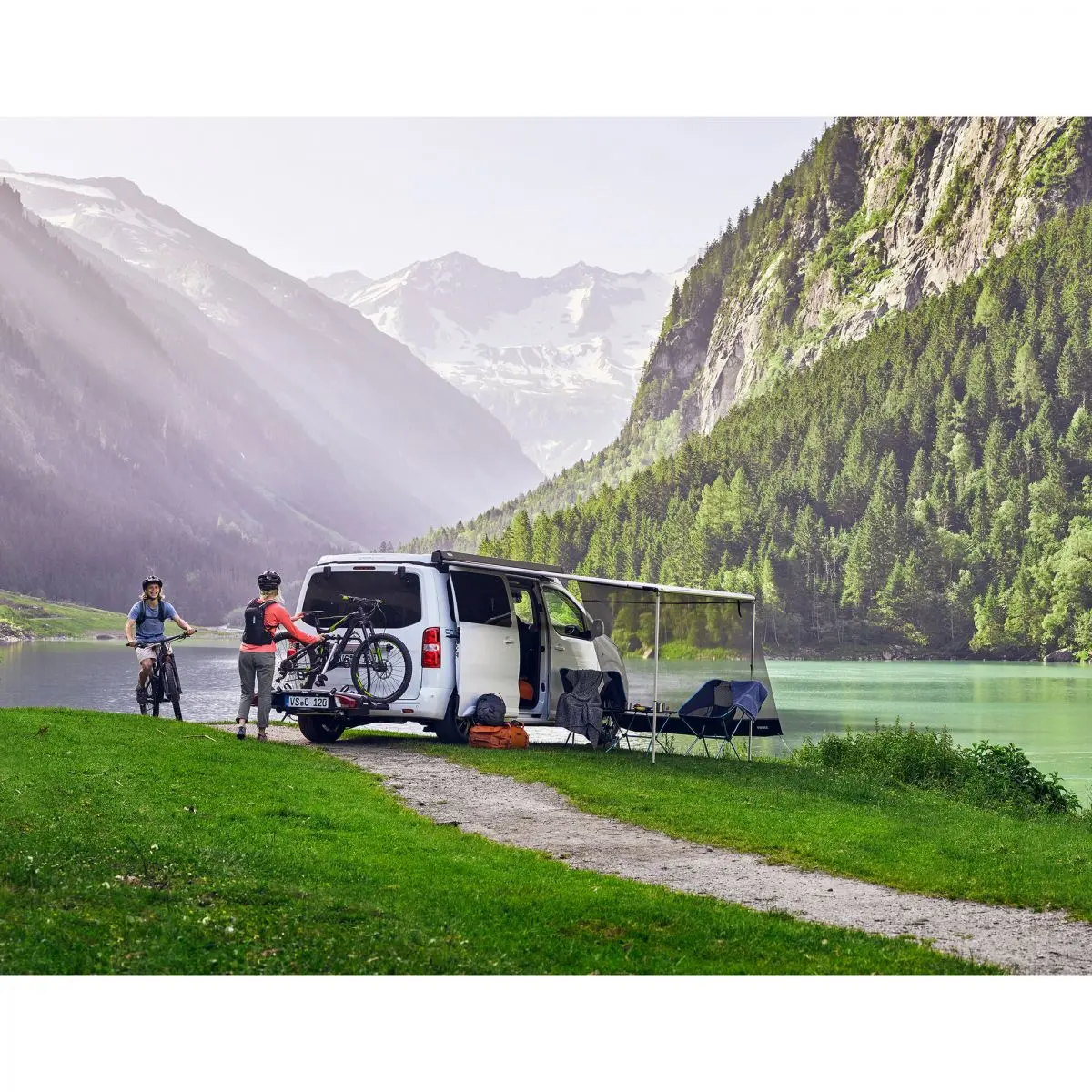 Thule 3200 napellenző, 3 x 2,5 m, ház eloxált, sima szürke