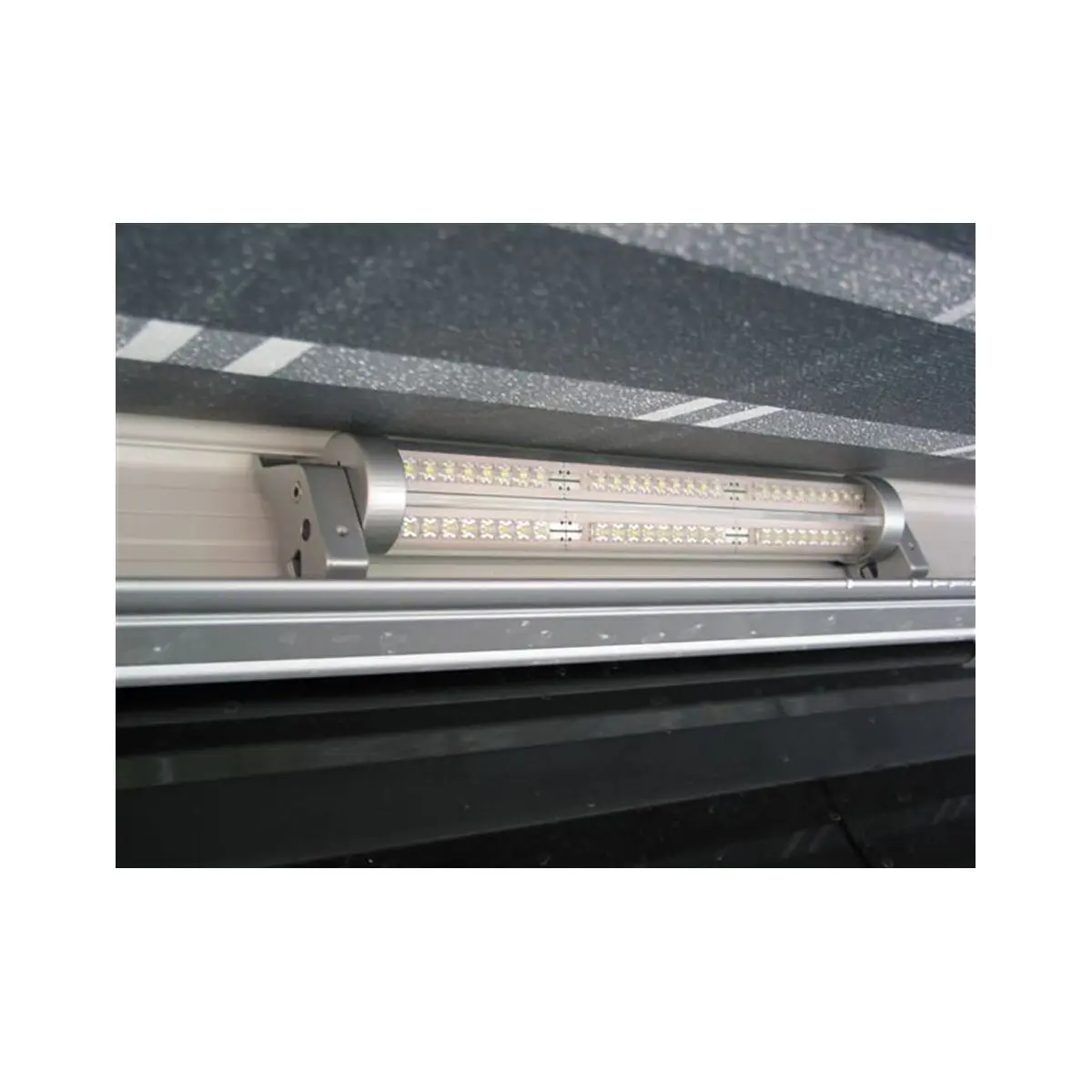 Lumina LED pentru copertina, lungime 13,5 cm