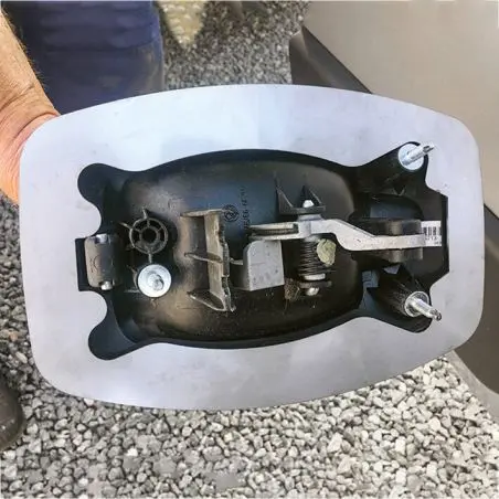 Szúrásvédő lemez markolathéj Euro alváz - 160 x 2 x 240 mm