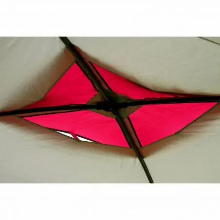 Adăpostul festivalului Shades of Rock - 450x243x450cm