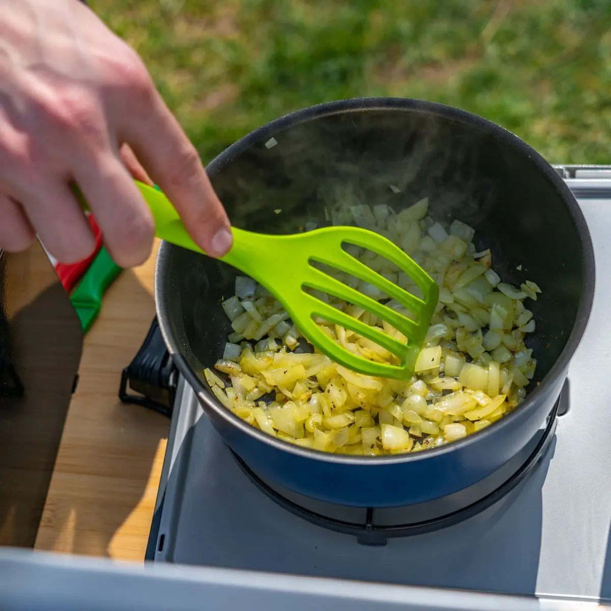 Camping edénykészlet 9 részes - tapadásmentes bevonattal