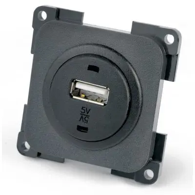 USB aljzat - 1x 3 A, önkiszolgáló kijelzőcsomag