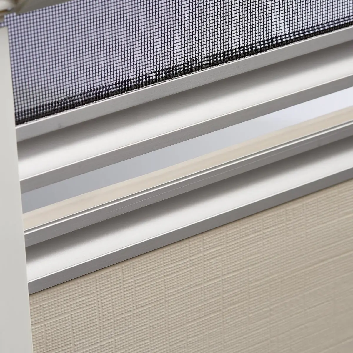 Sistem de jaluzele Dometic DB1R - 680 x 530 mm