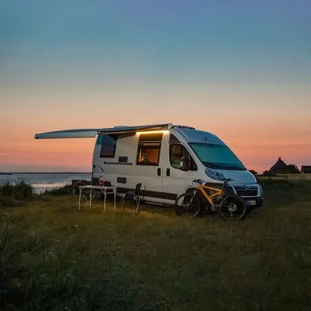 Dažďový žľab RainTec RT 100 - biely