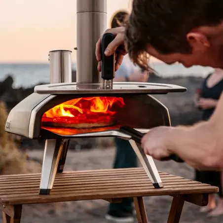Cuptor pizza Ooni Fyra 12