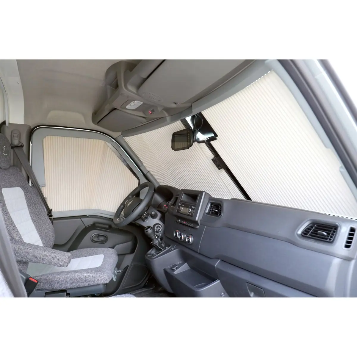 Frontscheibenverdunkelung REMIfront fr Renault Master mit Regensensor ab Bj. 2019/09