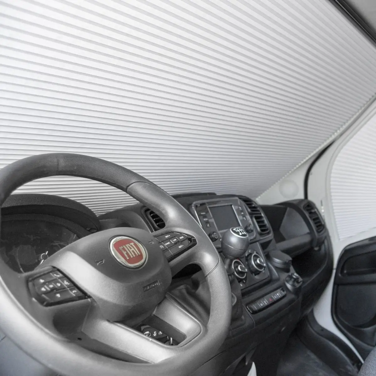 Frontscheibenverdunkelung darkStar fr Fiat Ducato Kastenwagen ab Bj. 2006/07