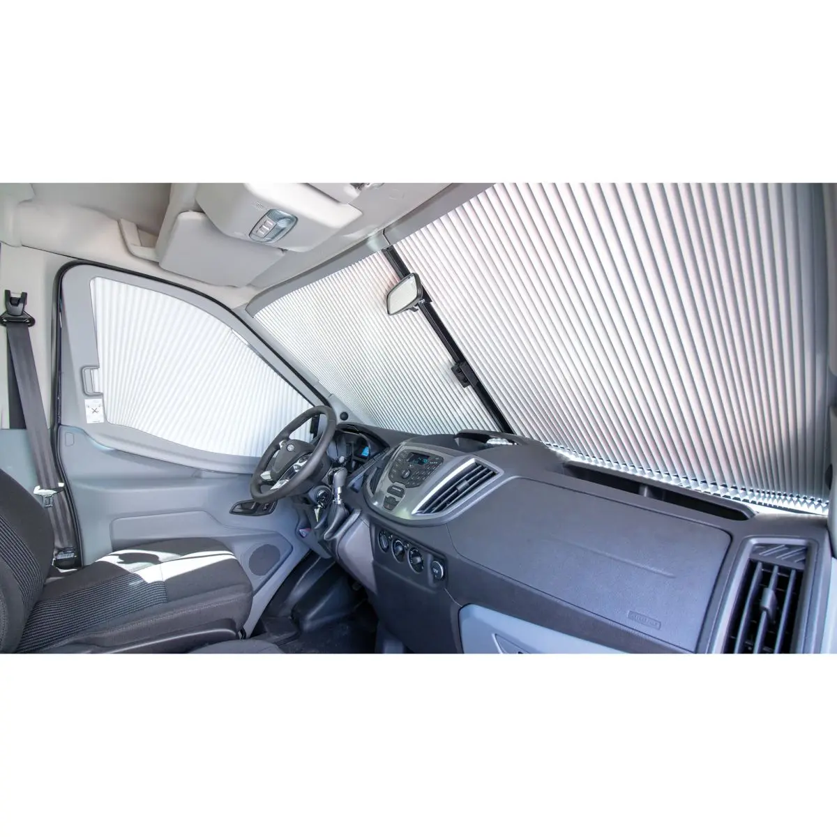 Frontscheibenverdunkelung REMIfront fr Ford Transit ab Bj. 2019/07 mit Sensorpaket - und mit Ablage