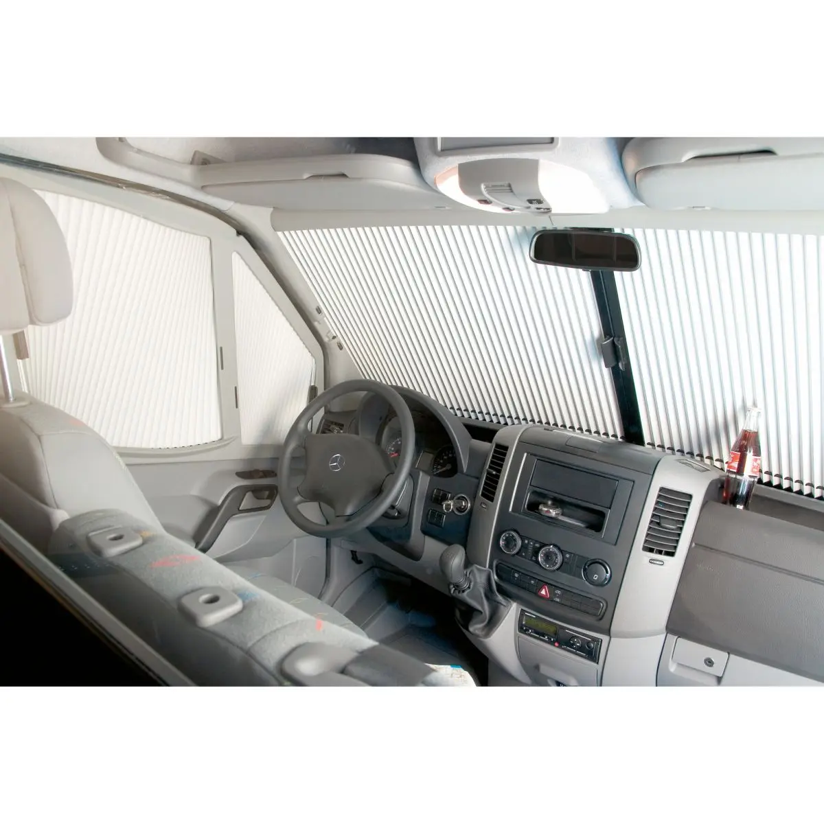 Frontscheibenverdunkelung REMIfront fr MB Sprinter ab Bj. 2024/03 mit groem Sensorgehuse