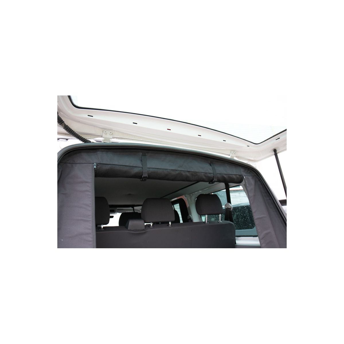 Carbest Premium Moskitonetz für VW T5/T6 Heckklappe