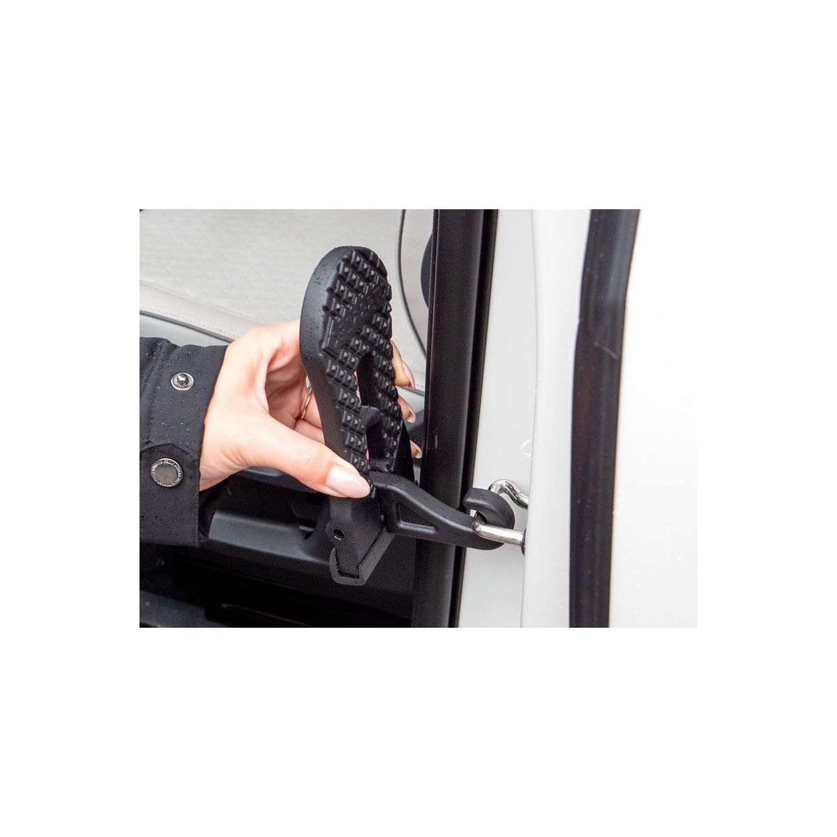 Autotür-Trittstufe mit Klapphaken für Dachzelte Wallaby 2 & Victoria