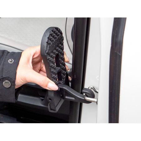Autotür-Trittstufe mit Klapphaken für Dachzelte Wallaby 2 & Victoria