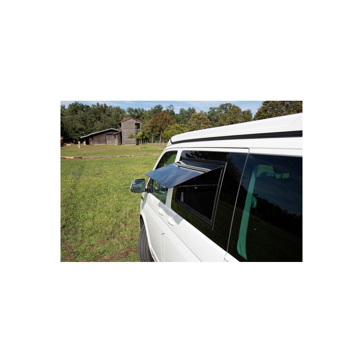 SICHERHEITSGLAS-AUSSTELLFENSTER FÜR CAMPINGBUSSE UND MAXIVANS